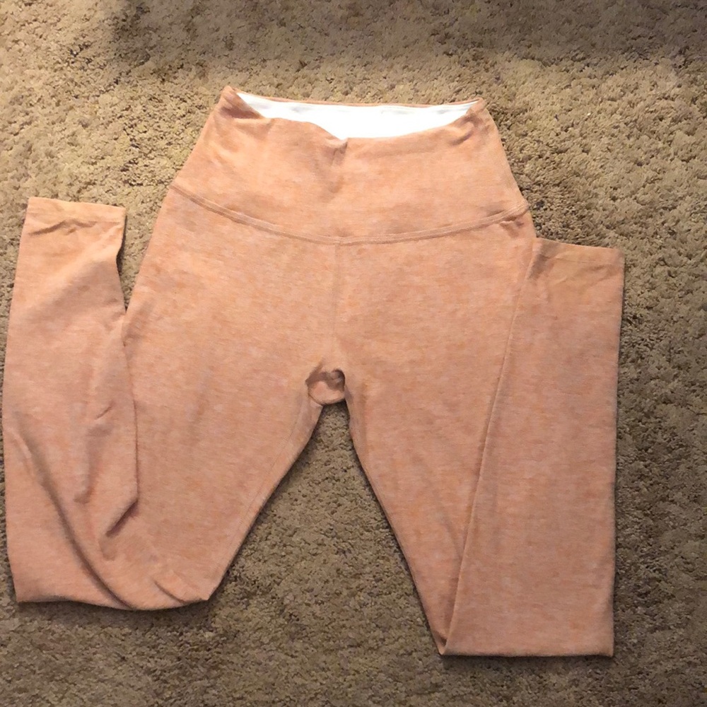 Beyond Yoga Light Peach High-Waisted Leggings